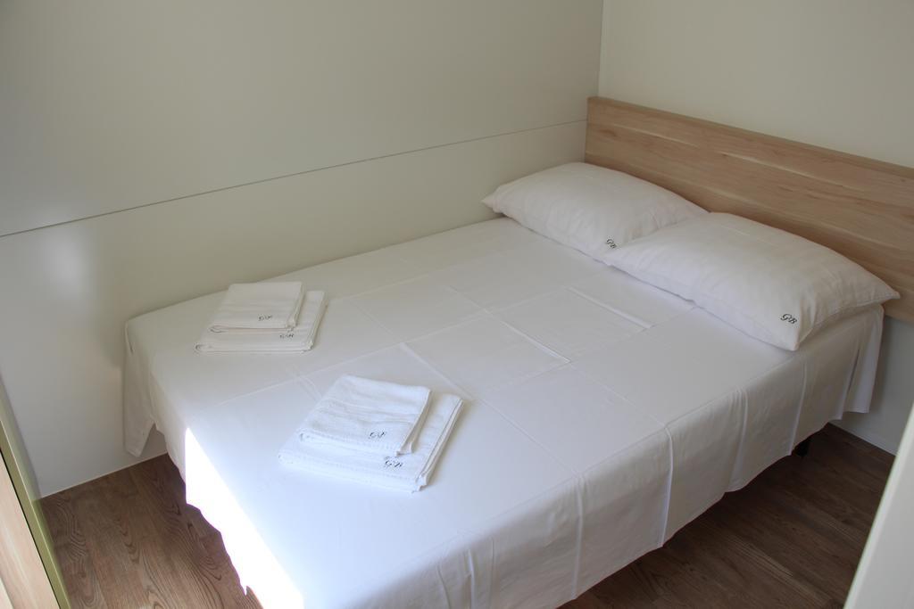 Mobile Homes Holiday Dream Baska Voda Ngoại thất bức ảnh